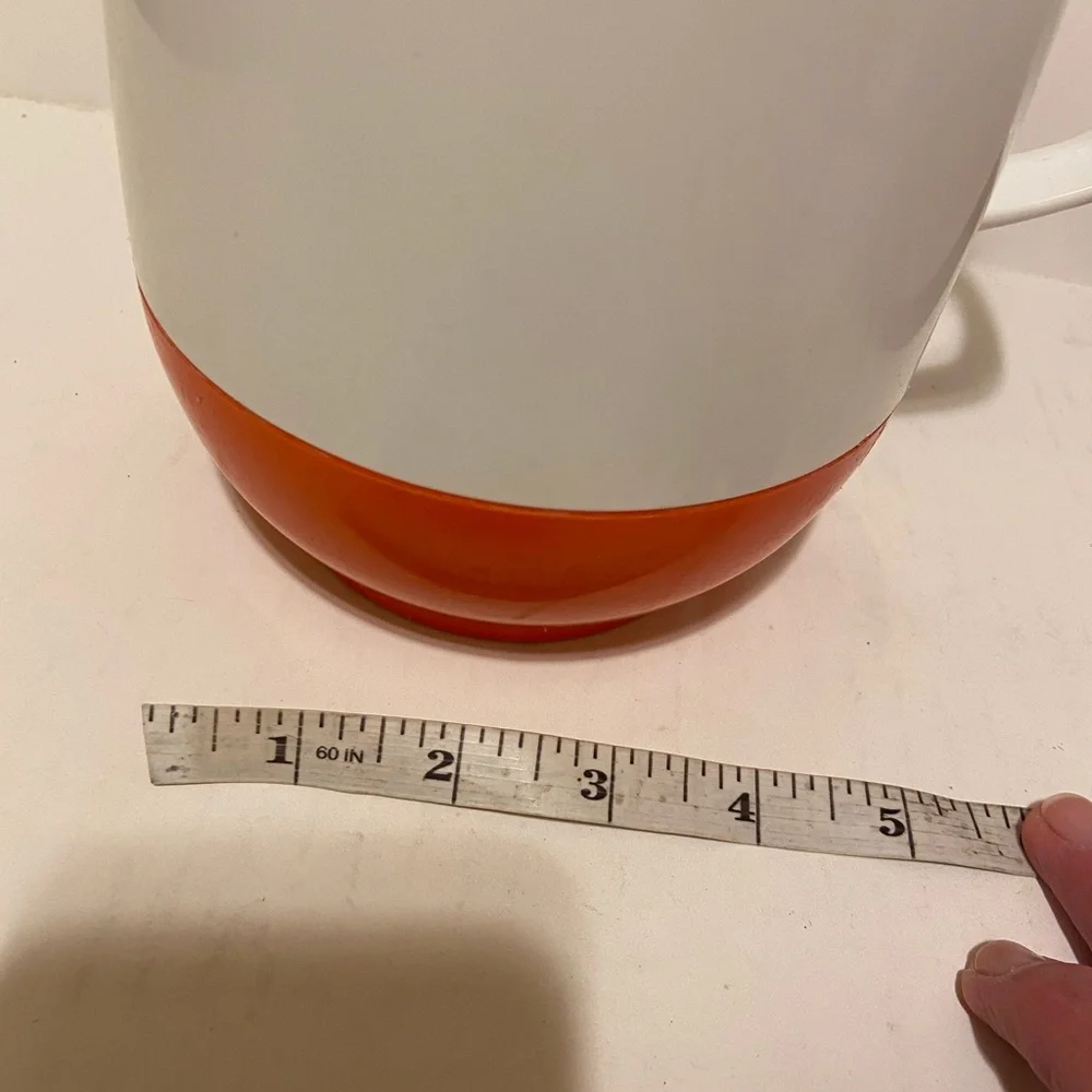 Mid Century Modern Pitcher and Ice bucket - Picture 12 of 13